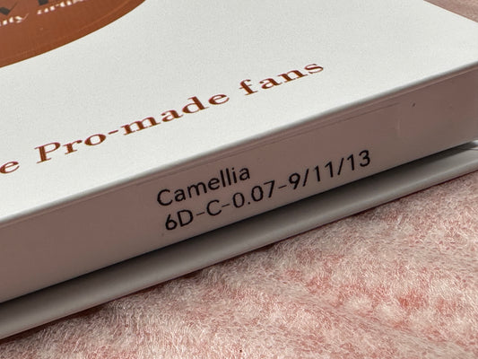 Camélia Pro-made Fan Pointy Base 6D 0.07 C-curl Length 9-11-13